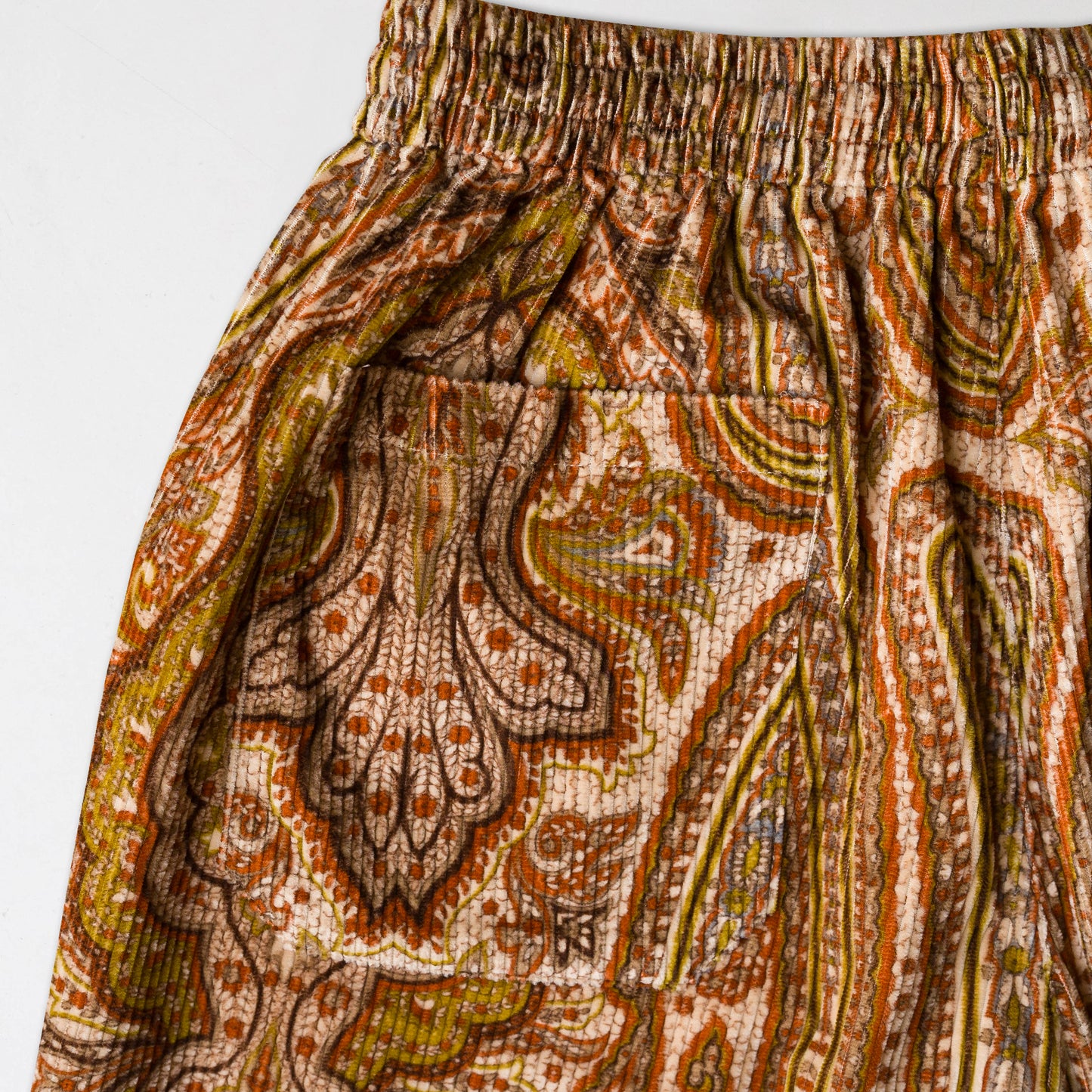B-ball short motif paisley