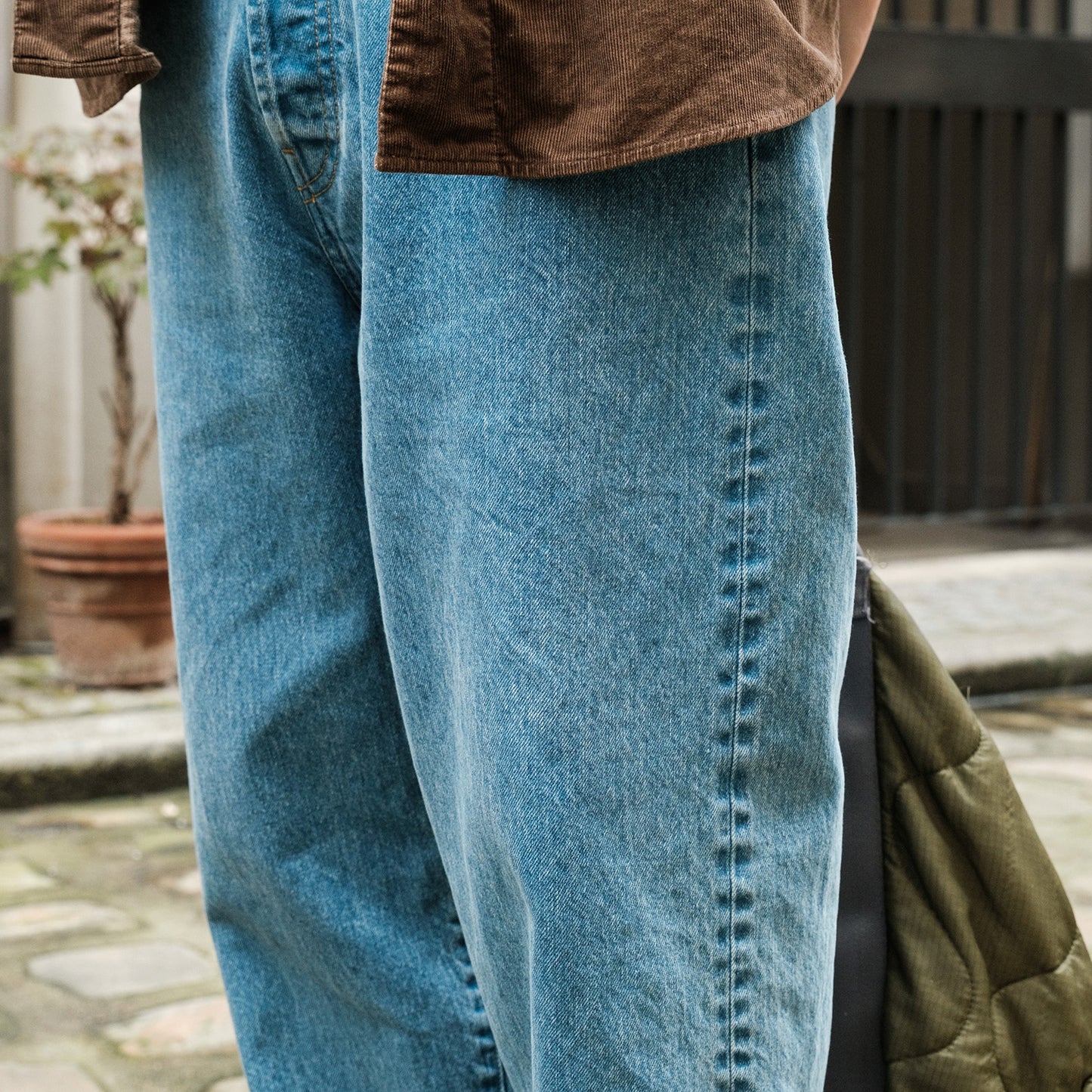 Jean loose tapered stonewash light