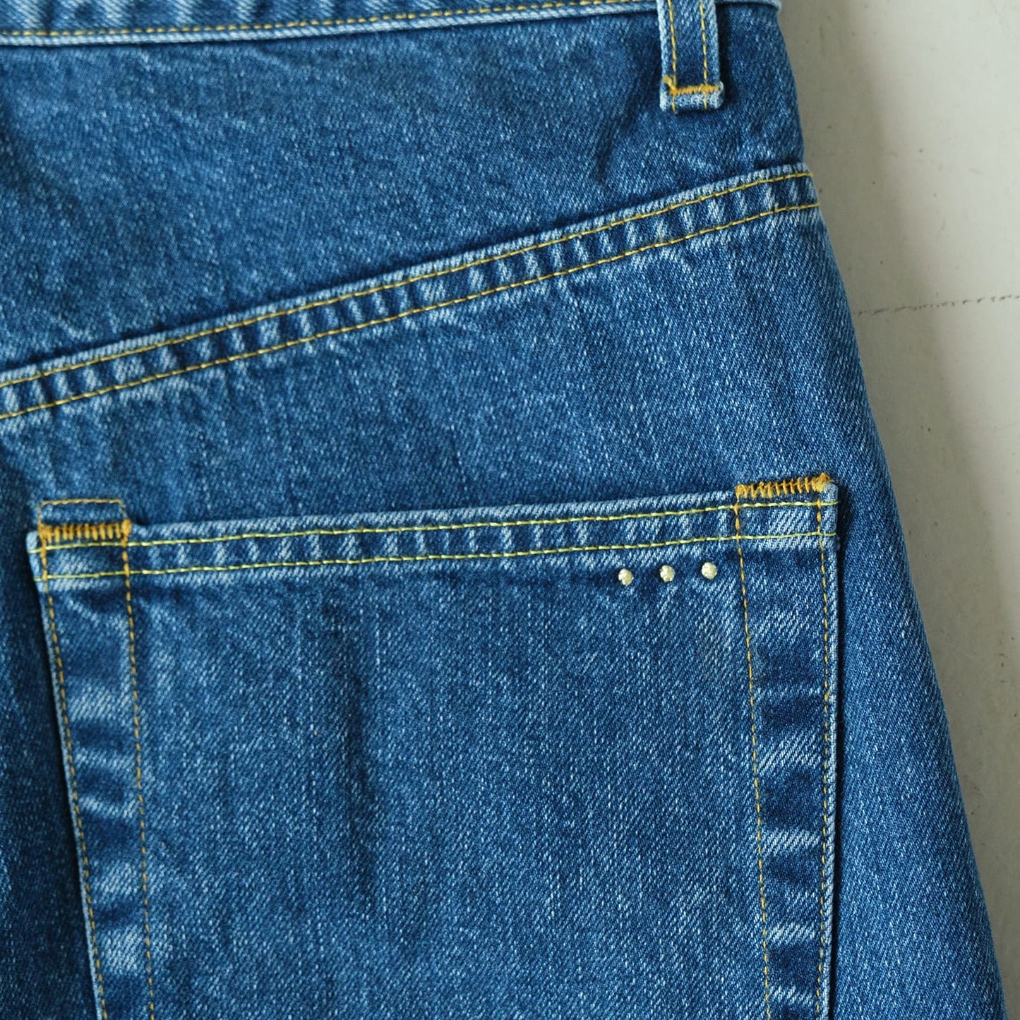 Jean loose tapered stonewash