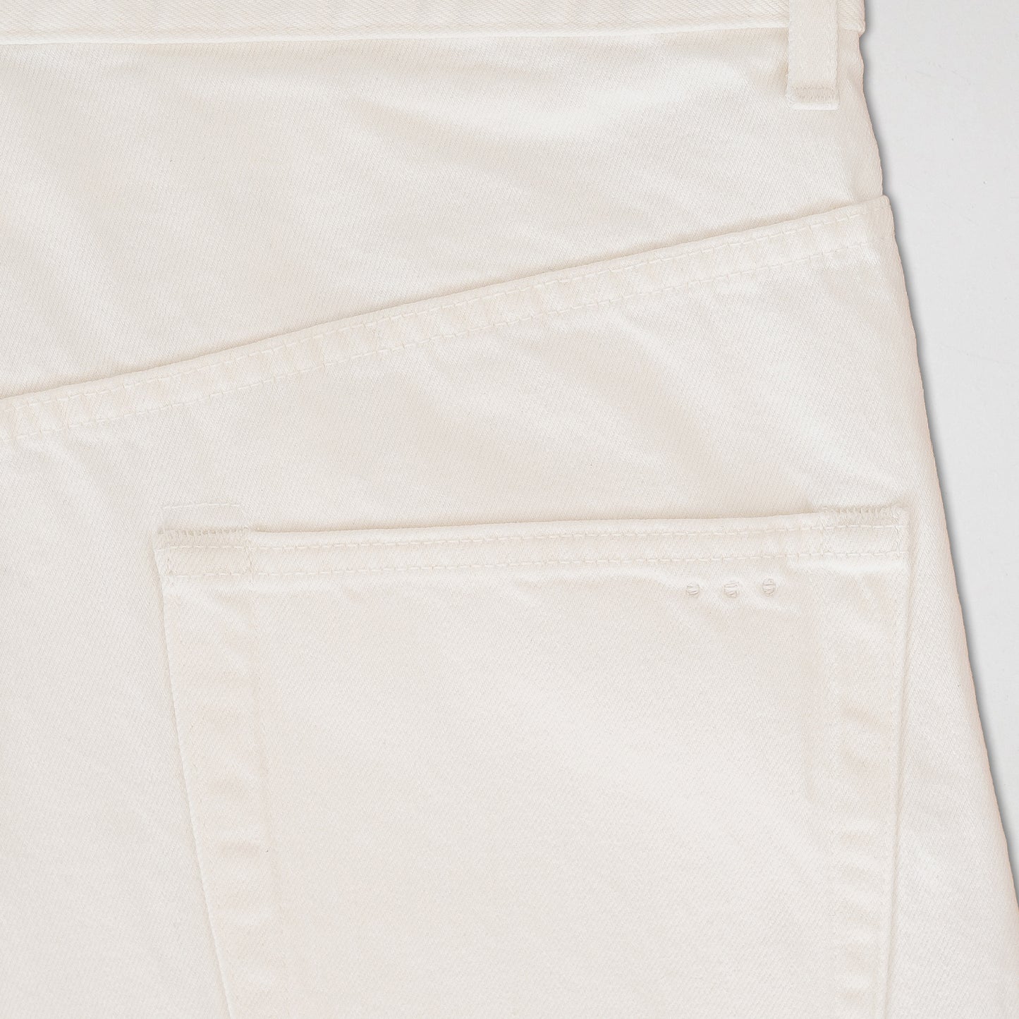 Jean loose tapered vintage white taille haute